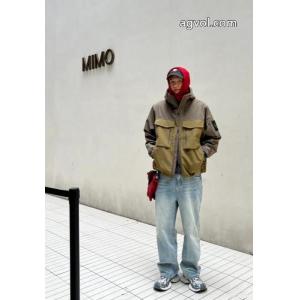 Stone Island 大きなポケットジョイントファスナーゆったりパンチコート