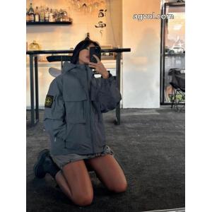 Stone Island 大きなポケットジョイントファスナーゆったりパンチコート