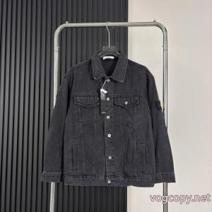 超人気モデル入荷 最終価格 注目のアイテムコートSTONE ISLAND偽 ブランド 