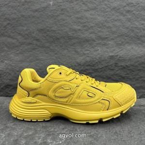 著名人から愛される 2026新品 今年注目！激安 通販 ブランドスニーカーストーンアイランド..