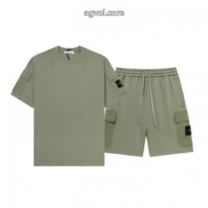 ギフト用最適 激安大特価爆買い 2026新着話題作Stone Island半袖Tシャツコピー ブランド 販売