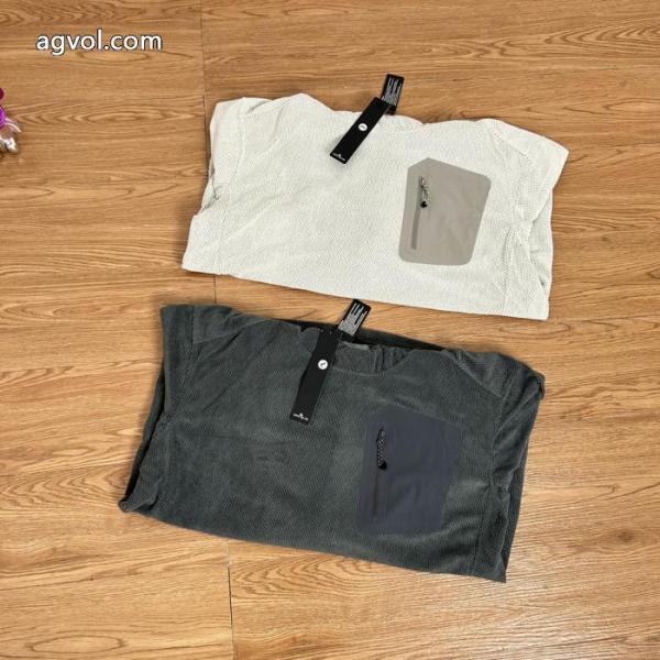 ストーンアイランド Stone Island25ss秋冬の新作フードパーカー 2
