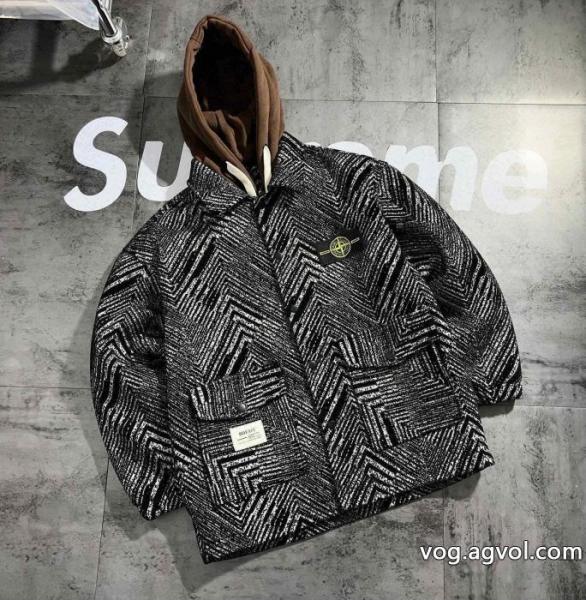 いつも年末には完売しちゃう 絶対欲しい新作 安心の国内発送超可愛いStone Islandコート偽 ブランド 販売 0