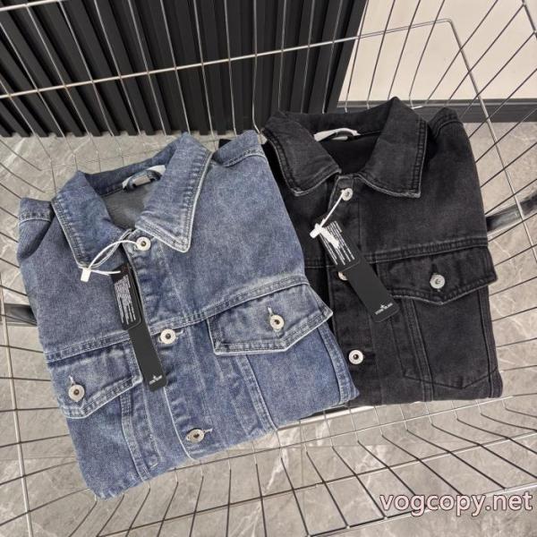 超人気モデル入荷 最終価格 注目のアイテムコートSTONE ISLAND偽 ブランド 5