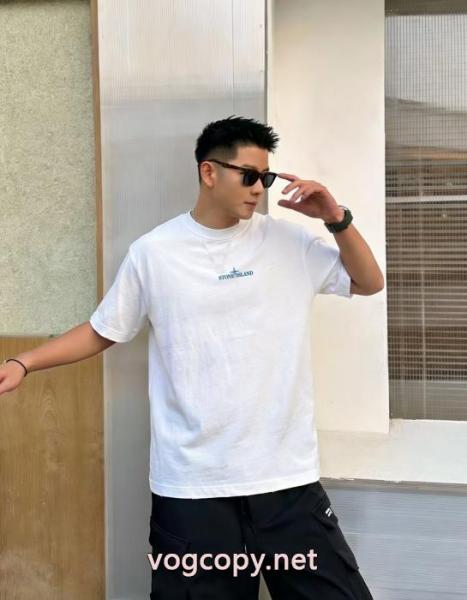半袖Tシャツブランド 通販店STONE ISLAND清潔感溢れる 今年らしい着こなし 超特価数量限定 1