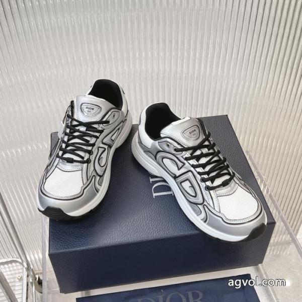 Stone Islandスニーカー 2026ブランドスーパーコピー重宝するアイテム 春夏トレンド 毎年爆発的人気.. 3