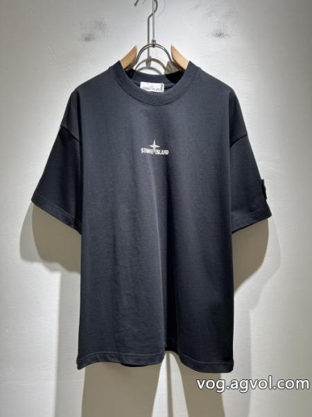 Stone Islandこだわり セールで破格 脚長効果を見せるシャツ 2026スーパー コピー.. 0 