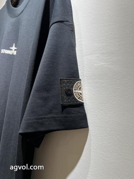 Stone Islandこだわり セールで破格 脚長効果を見せるシャツ 2026スーパー コピー.. 5 
