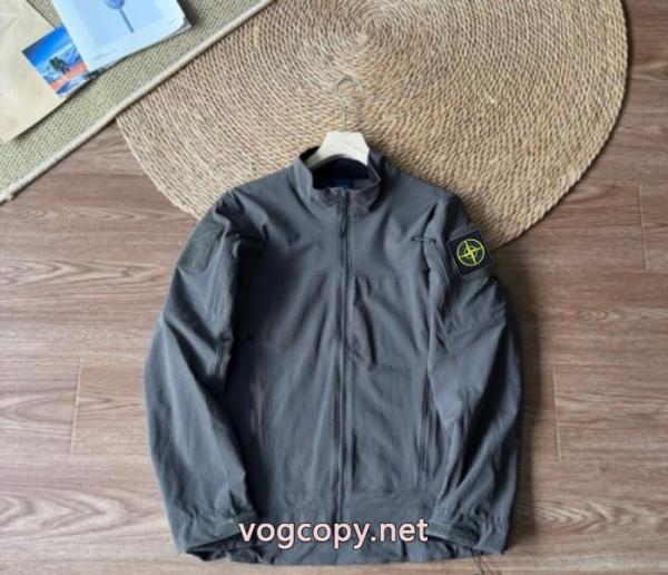 STONE ISLANDジャケッコピー 商品 販売今冬のお気に入りスタイル 稀少*限定セール 人気定番爆買い.. 2